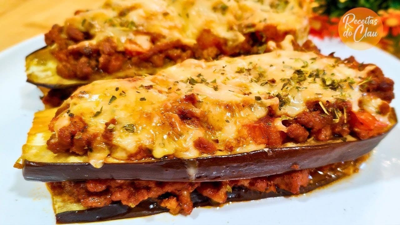 Receita de Berinjela Recheada com Carne Moída