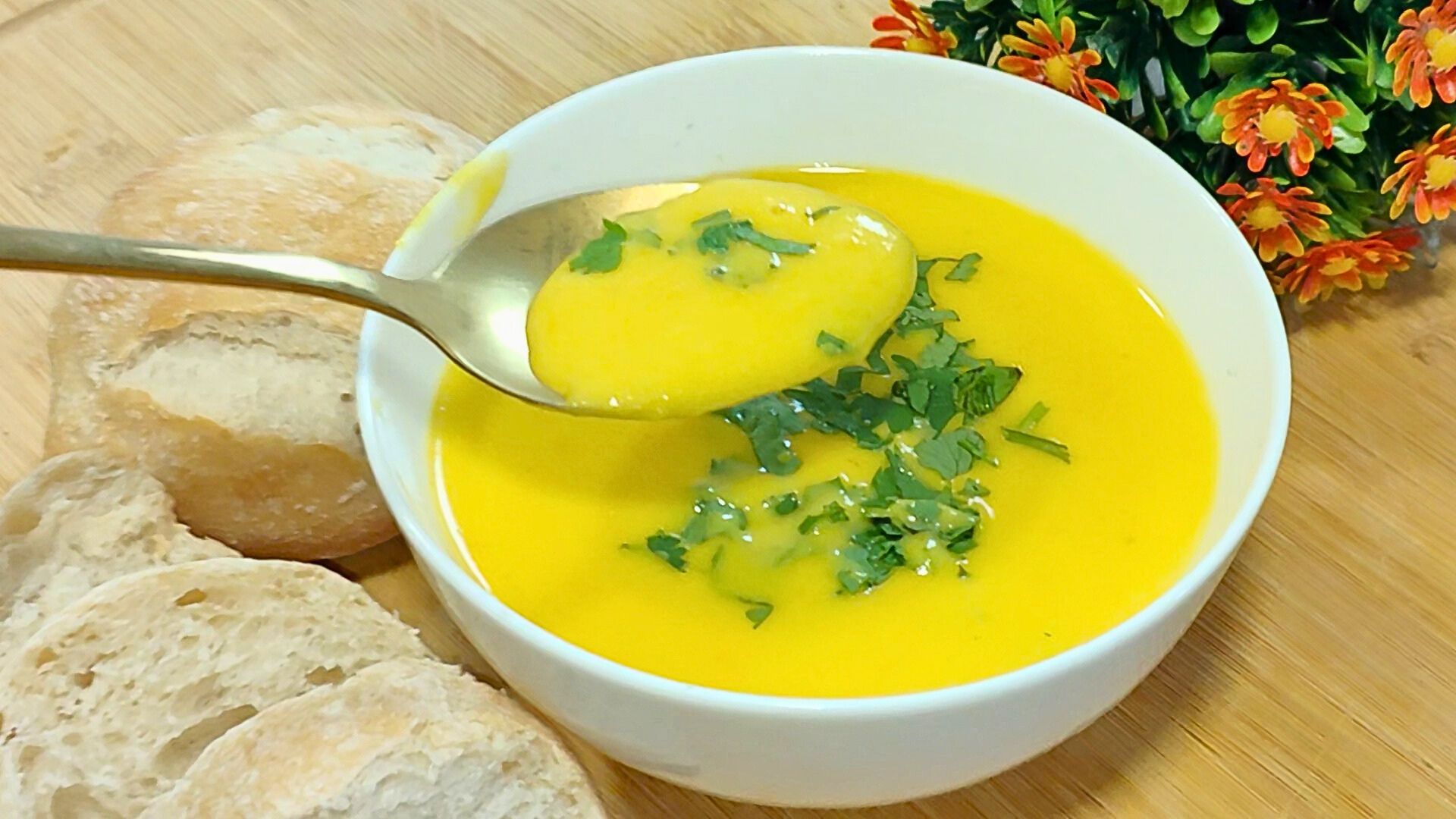 Receita de Sopa Cremosa de Batata e Cenoura Fácil e Saborosa