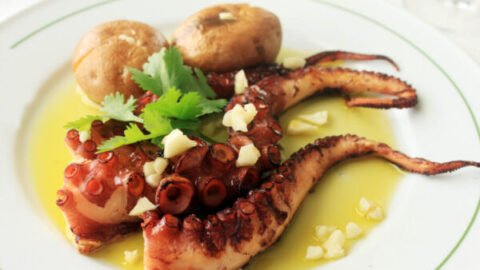 Receita de Polvo à Lagareiro: O Sabor da Tradição Portuguesa em Sua Mesa!