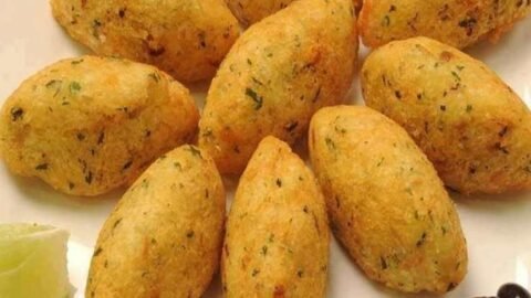 Bolinho de Bacalhau – Petiscos Tradicional Português