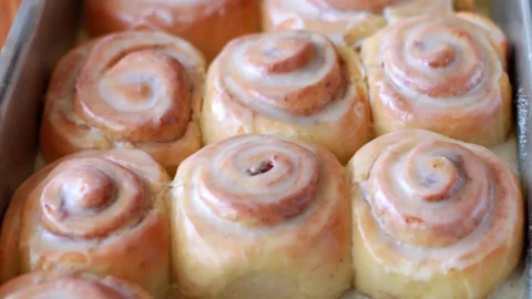 Cinnamon roll receita Fácil