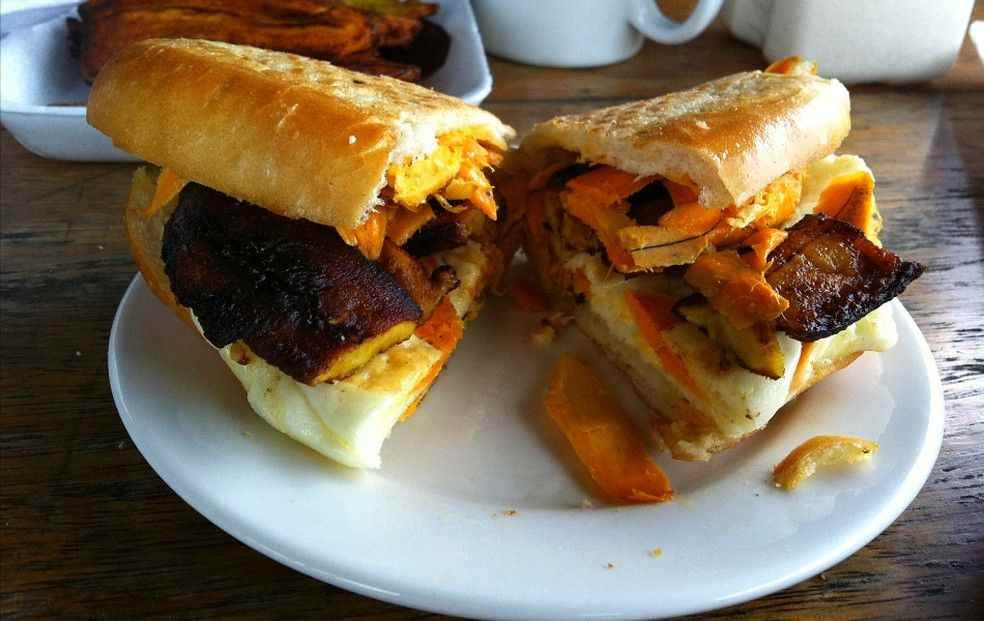 Como Fazer o X-Caboquinho - Receita de Manaus