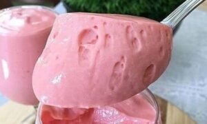 Receita de Danoninho Caseiro Com Iogurte Natural