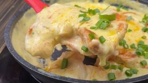 frango ao molho branco simples (com creme de leite)