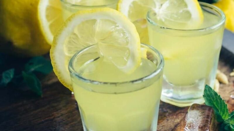 Limoncello Como Fazer em Casa Receita Fácil do Licor Italiano 4.8 (15)