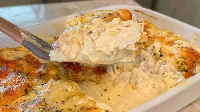 Peito de Frango Cremoso Fácil e Rápido de Fazer 0 (0)