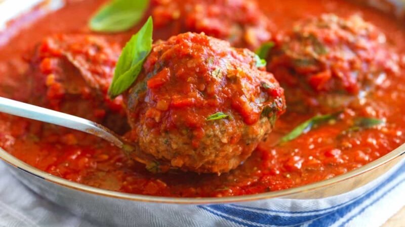 Receita de Almôndegas Suculentas e Perfeitas para Almoço! 4.9 (19)