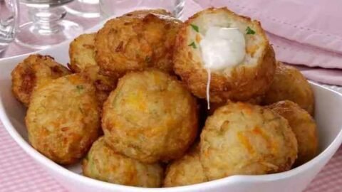 receita de bolinho de arroz recheado com queijo
