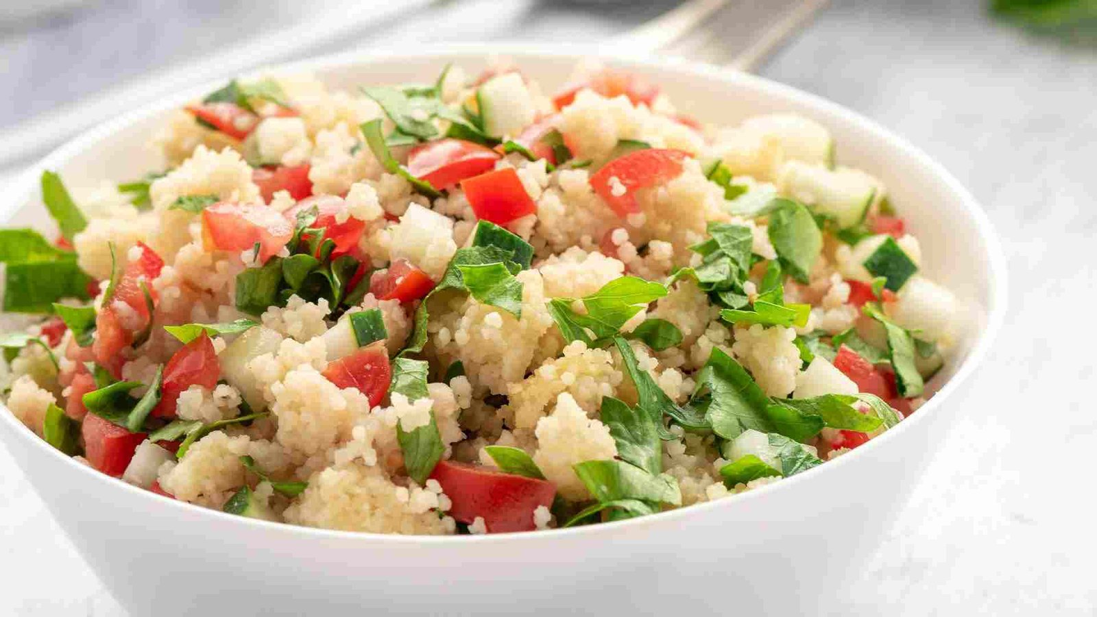 Tabule Árabe com Pepino