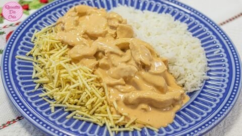 strogonoff de frango simples e saboroso