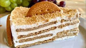 Torta de Bolacha com Nata