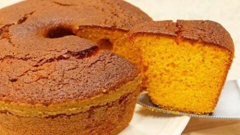 Bolo de cenoura fofinho e rápido receita de bolo de cenoura de liquidificador