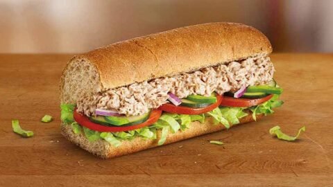 Sanduíche Mediterrâneo de Atum A Receita Ideal para o Carnaval 2025