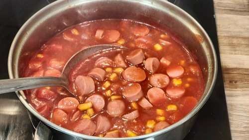Molho de Cachorro-Quente com Salsicha Picada