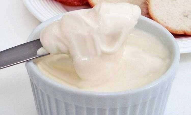 Requeijão Caseiro Cremoso: Receita Fácil para Passar no Pão 4.8 (25)