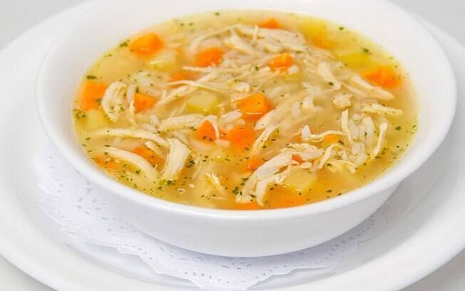 Canja de Galinha com Arroz Cozido