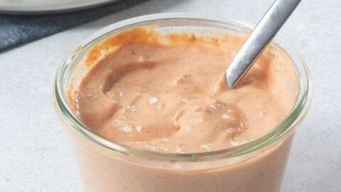 molho rose para salada caseiro