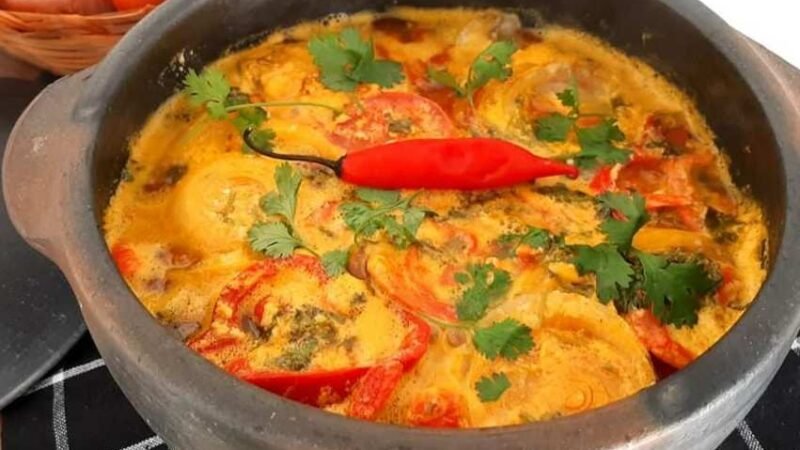 Autêntica Moqueca de peixe Baiana com Leite de Coco Caseiro 4.8 (85)