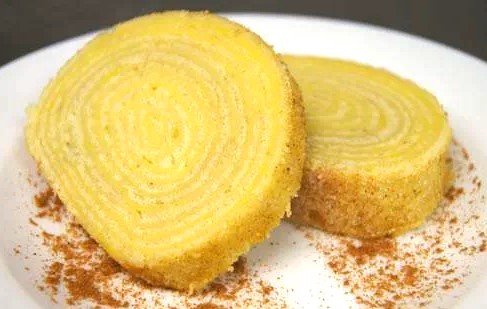 Bolo de Rolo com Leite Condensado