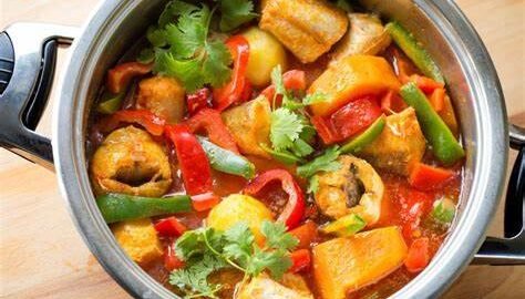 caldeirada de tucunaré