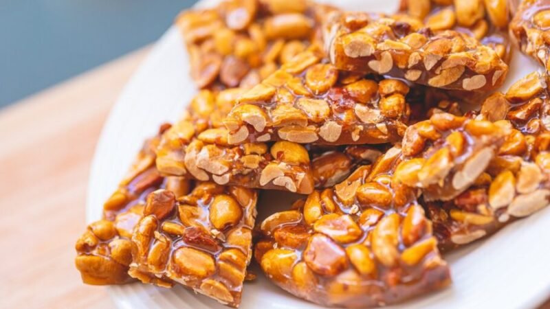 Como fazer Pé de Moleque Caseiro: Receita Fácil 4.9 (35)