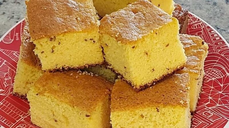 Bolo de Fubá Fofinho com Erva-Doce Perfeito 4.8 (675)