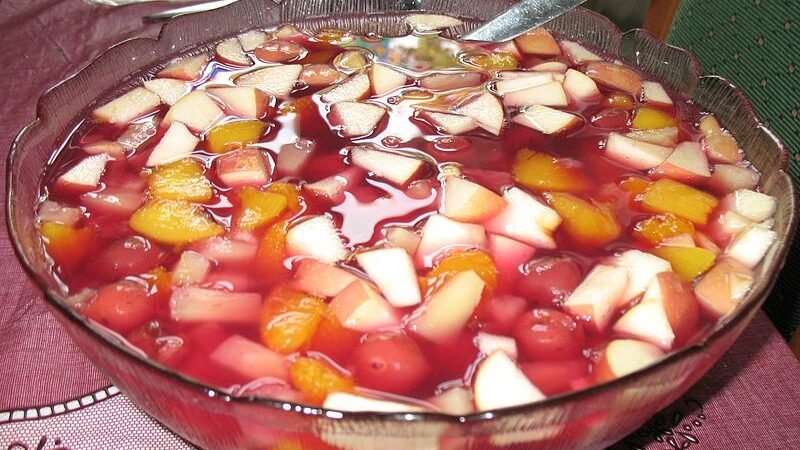 Como Fazer Salada de Frutas com Groselha Fácil e Rápida 5 (5)