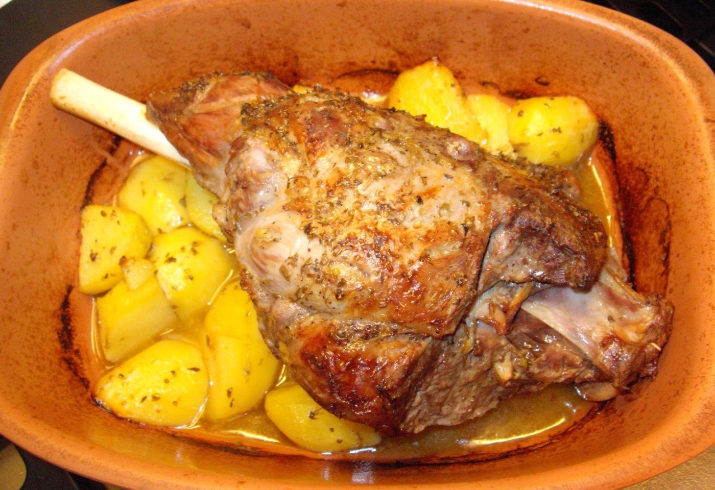 Perna de borrego assada