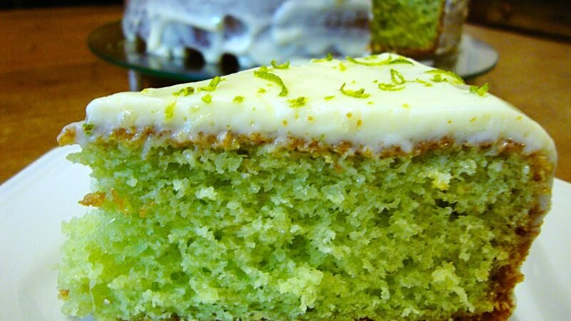 Bolo de Limão com Gelatina Especial para Seu Café da Tarde 4.8 (90)