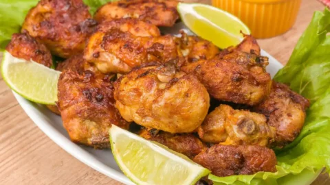 frango a passarinho empanado na airfryer