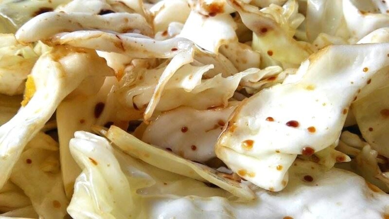 Salada de Repolho com Gengibre Refrescante e Fácil de Fazer 4.7 (28)