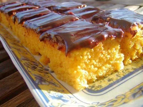 Bolo de Cenoura Húmido de Liquidificador