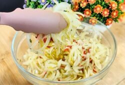 A Cebola de Churrascaria Que Todo Mundo Está a Fazer em Casa!