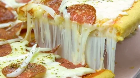 Massa de Pizza de Liquidificador Sem Fermento Receita Fácil