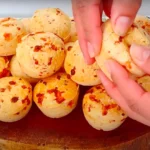 Receita de Pão de Queijo Rápido de Liquidificador – Pronto em 10 Minutos