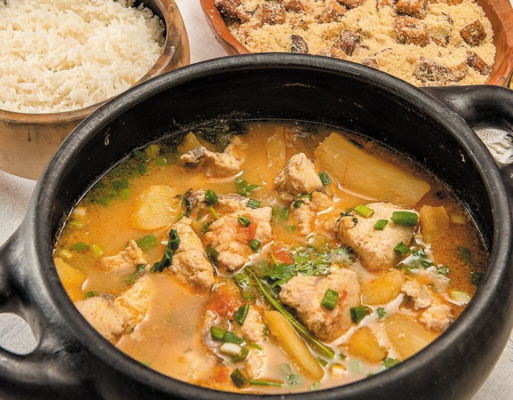 Mujica de Peixe Amazônica: Receita Tradicional com Farinha de Uarini