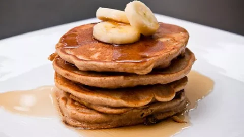 Panqueca Integral de Banana com Aveia