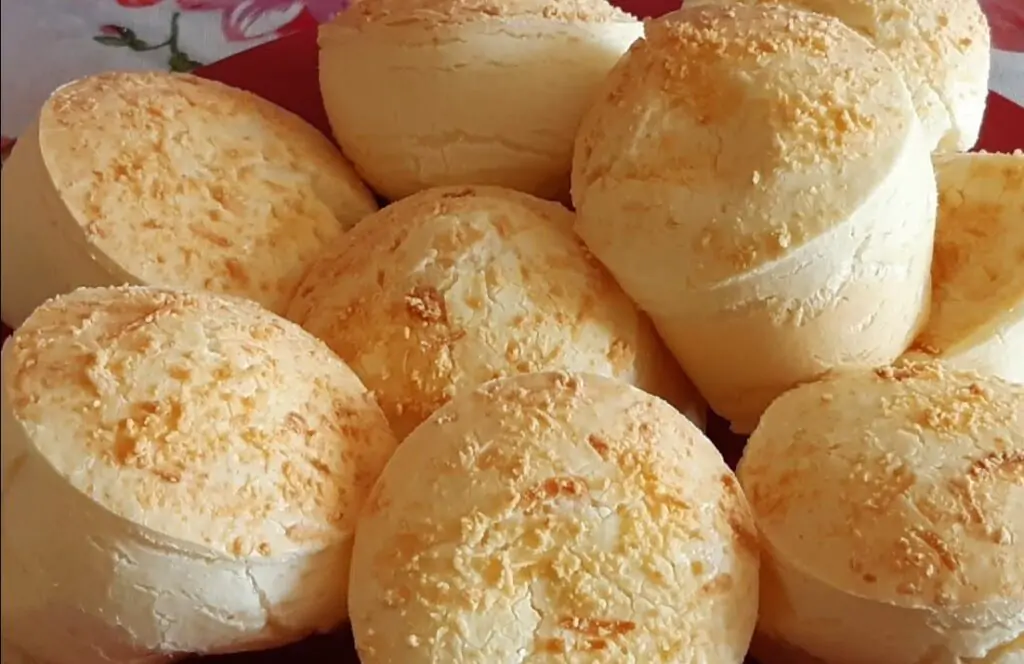 Pão de Queijo de Liquidificador: Sem Leite e Super Fácil!