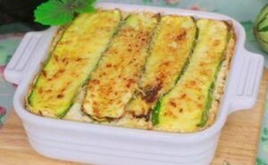 lasanha-de-abobrinha-com-molho-de-tomate-caseiro