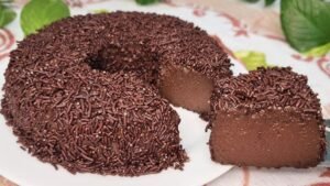 Receita de Brigadeirão Textura de veludo e muito chocolate.