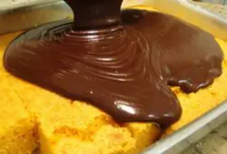 Bolo de Chocolate com Tablete