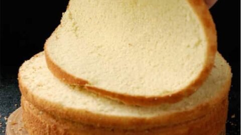 Bolo Pão de Ló Fácil e Super Fofinho que Derrete na Boca