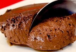 Mousse de Chocolate Sobremesa Simples
